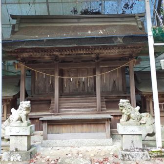 山頂の神社