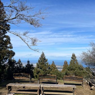 朝熊峠、人と人との出会いの場❣️
ここもステキな場所、いっぱいありがとう🤗

いいお天気でした😊