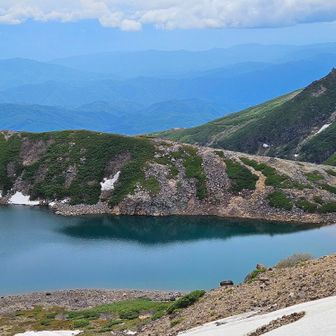 師匠　来れるかな～😣
12時になっても来なかったら下山するという約束なので山頂で待つ