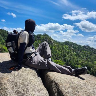 HY_climbing