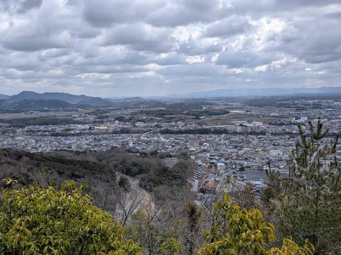 五峰山登り口-五峰山-第2ピーク-角尾山-引尾山-奥の谷コ 縦走コースの写真