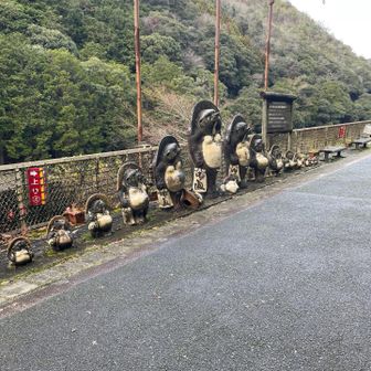 いろいろ考えたけど、記念撮影だけして、結局JR駅に戻ることに😅