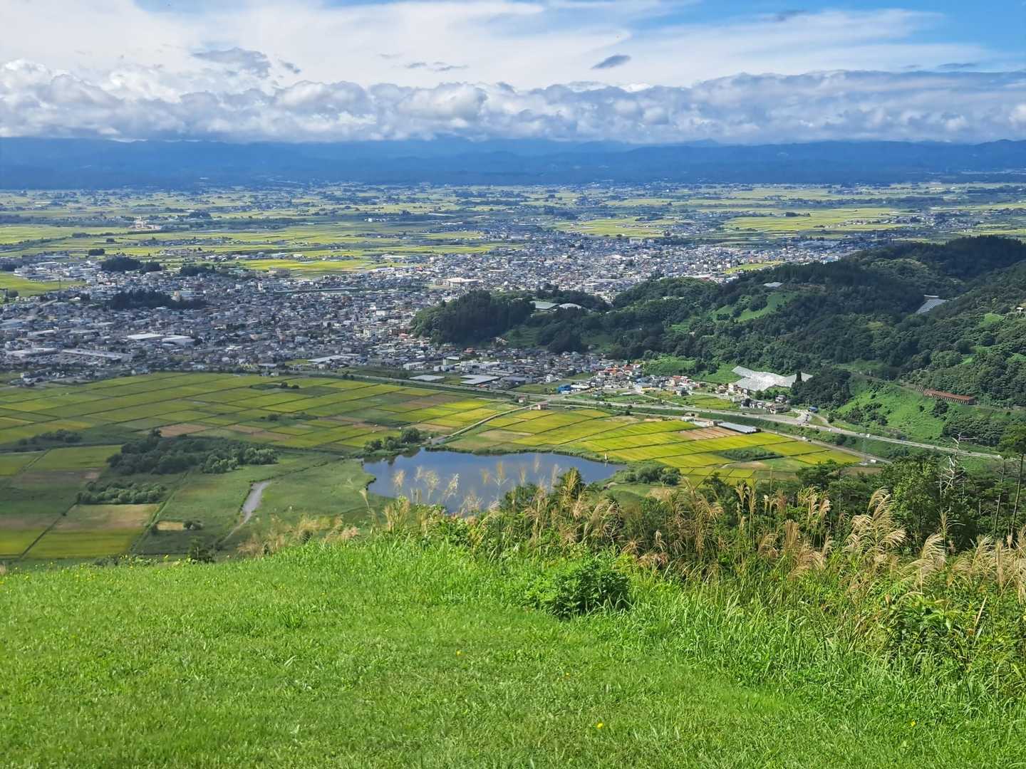 ここは山頂か！眺めよーし！