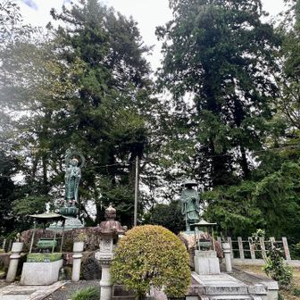 水子地蔵さんと弘法大師