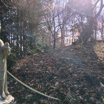 昭和の中頃まで疫病で亡くなった方を、ここで荼毘にふされていたそうです。