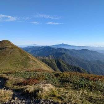 月山