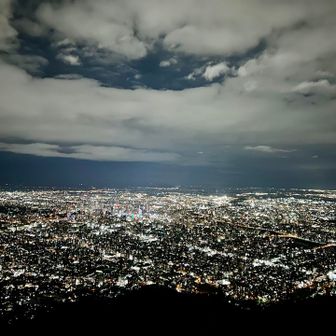インバウンドの方たちが感動していた夜景🥹

大当たりだね🎯