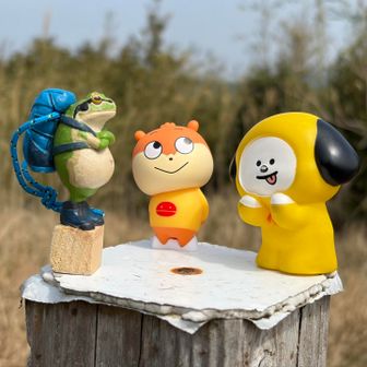 新メンバー登場🤭
メルカリ　ソフビ八百円