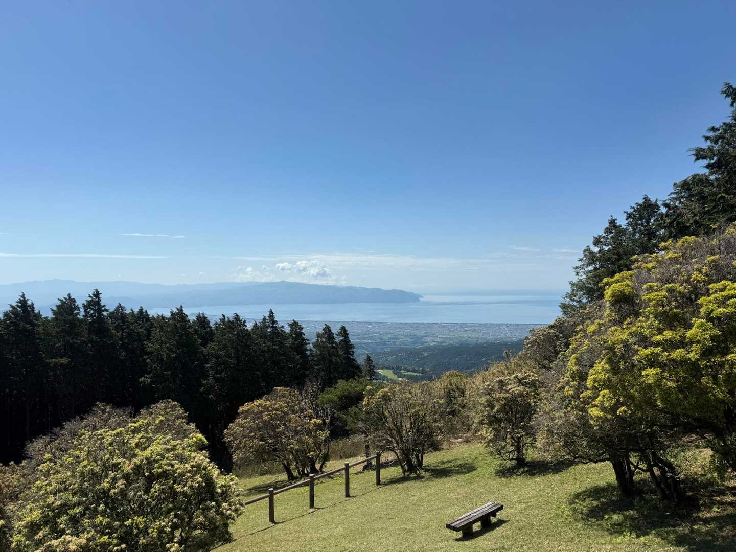 池の平-位牌岳-一服峠-袴腰岳-馬場平-愛鷹山-愛鷹山登山 周回コースの写真