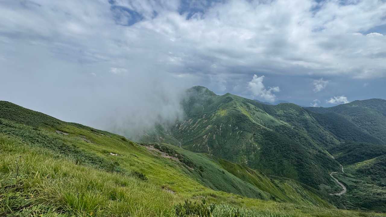 谷川岳主脈縦走（平標山・仙ノ倉山・万太郎山・谷川岳） の写真 54