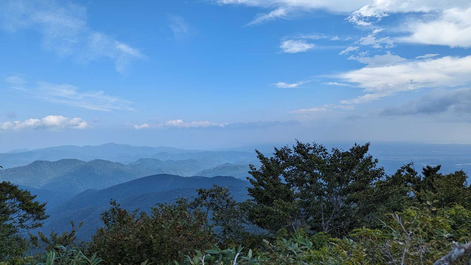 初の八幡岳。