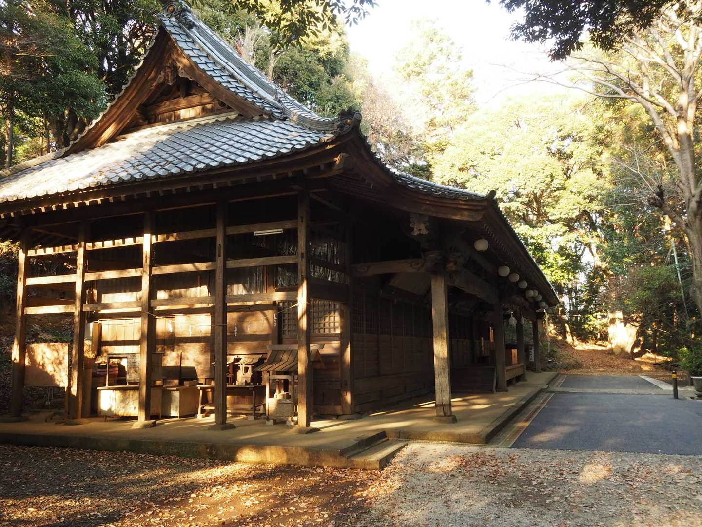 八菅神社