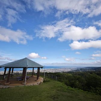 空気が澄んでると鹿島のコンビナートが見えます