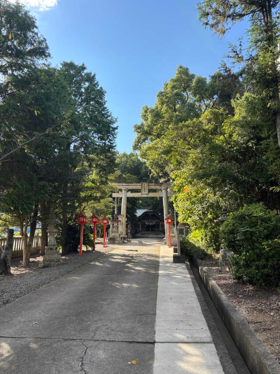 月一御朱印いただいてます。
いつもありがとうございます。