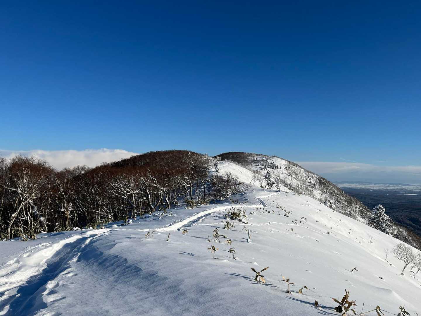 ここから先はスノーシューで
