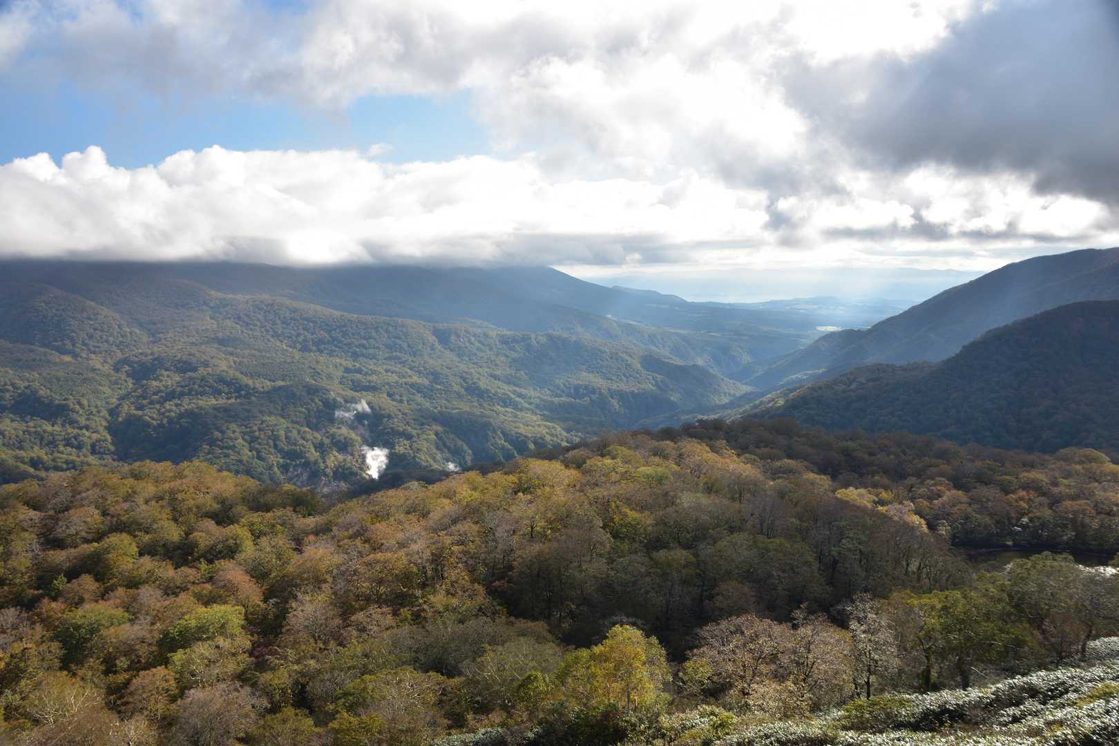 ・岩手山は、ずっと雲の中でした。
