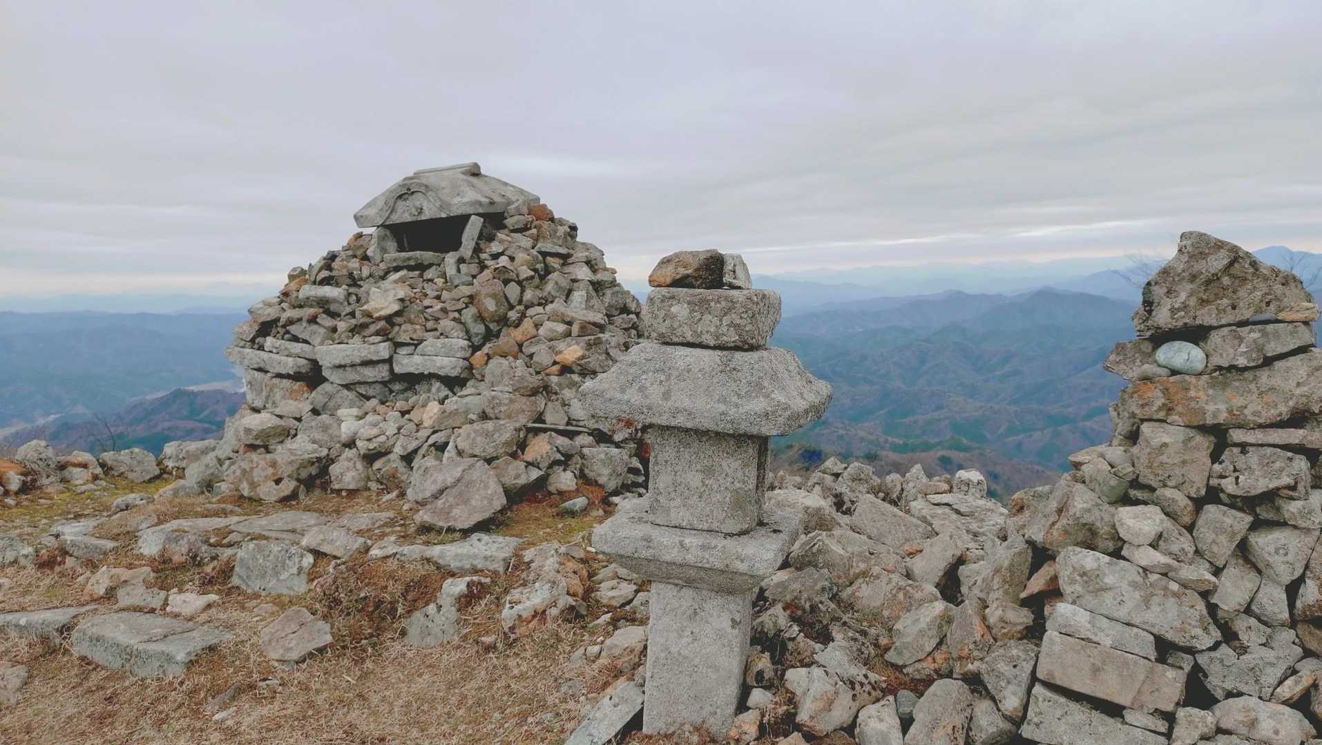 由良岳登山口-由良ヶ岳-由良ヶ岳 往復コースの写真
