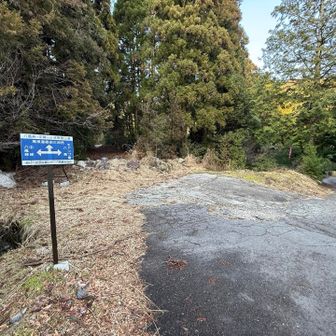 車、一台も無い
稜線でスライドしたのはお一人だけだったし