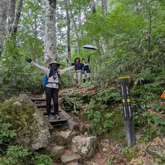 白馬鑓温泉ルート分岐に到着