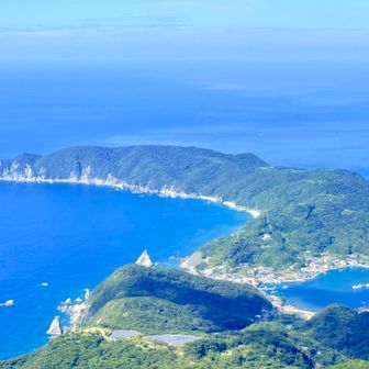 野間崎✨

Google MAPにゃ、しょこたんのすってんのかってんのきゃあてあったばってん、今日は行きださんばい😁
