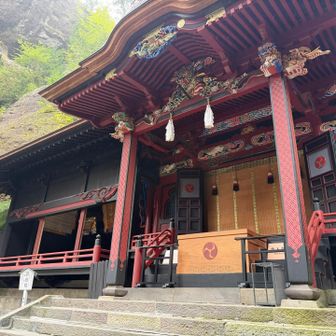 こちらは国祖社