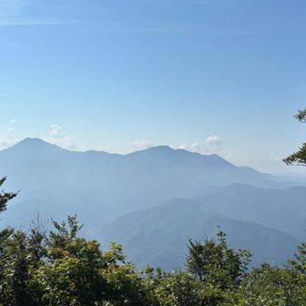鯛ノ巣山からの眺望。