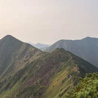美しい稜線