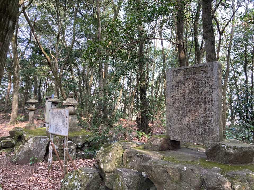 金川城跡（玉松城）
