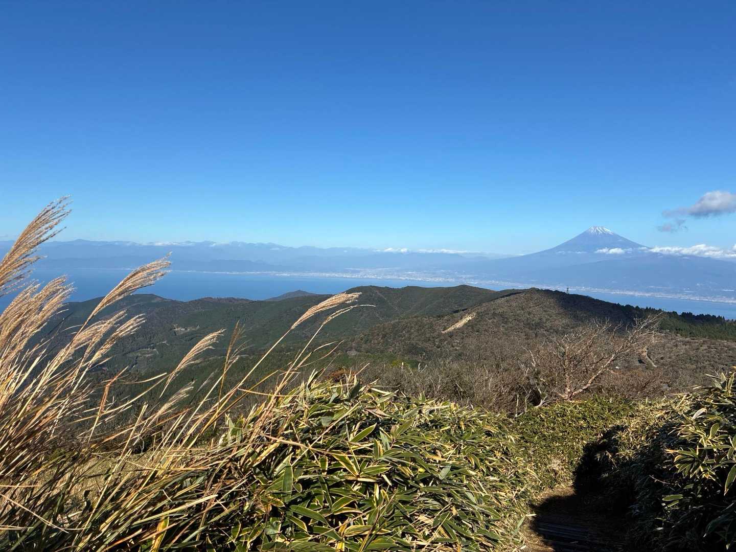 望む山々は…
