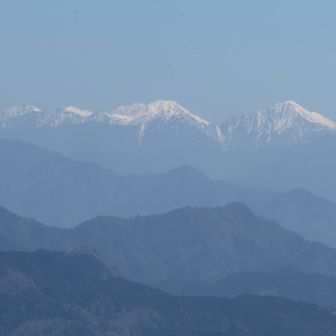 南アルプス　聖岳？