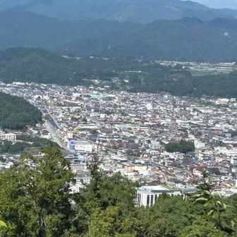 今日の高山市街地です

このシルバーウィークは凄い国内外観光客で⤴️😲😱