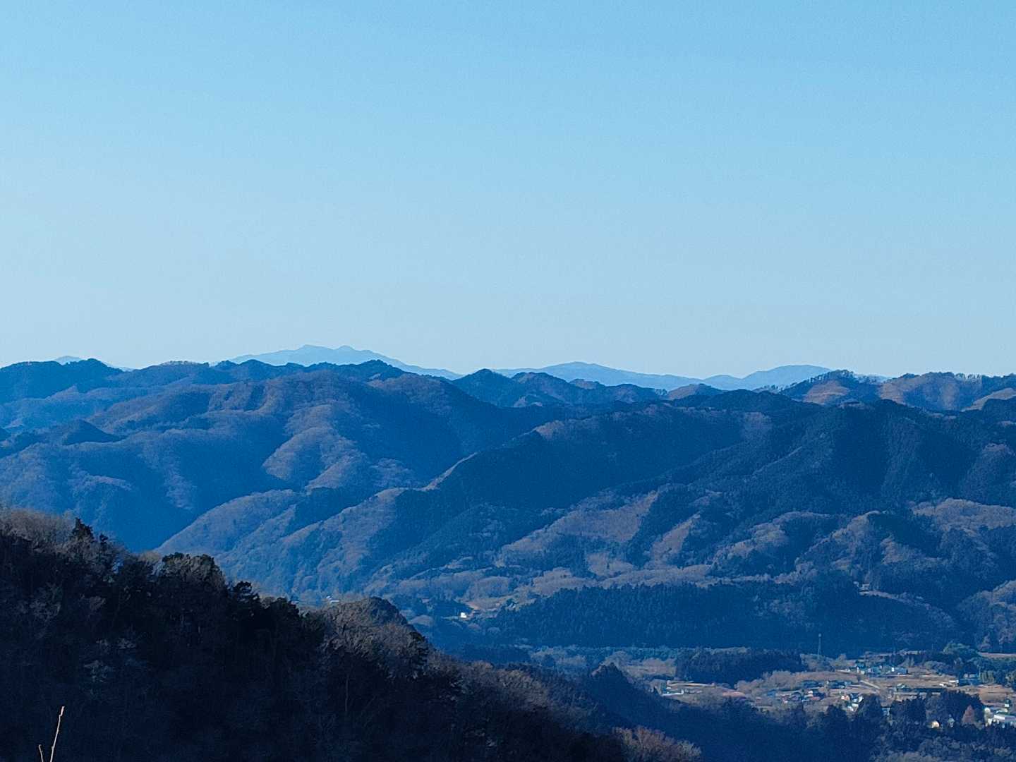 遠くに筑波山、加波山、燕山、392P、雨引山が見えました😄