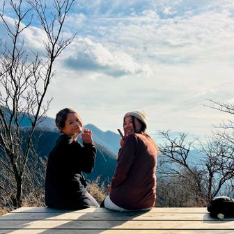 来れなかった私に向けて
天空階段や富士山を見せてあげる気持ちを込めてレポを書いてくれてました。
その気持ちがとてもとても嬉しくてたまらなかったのを
思い出しました。
あれから2年が経ち、