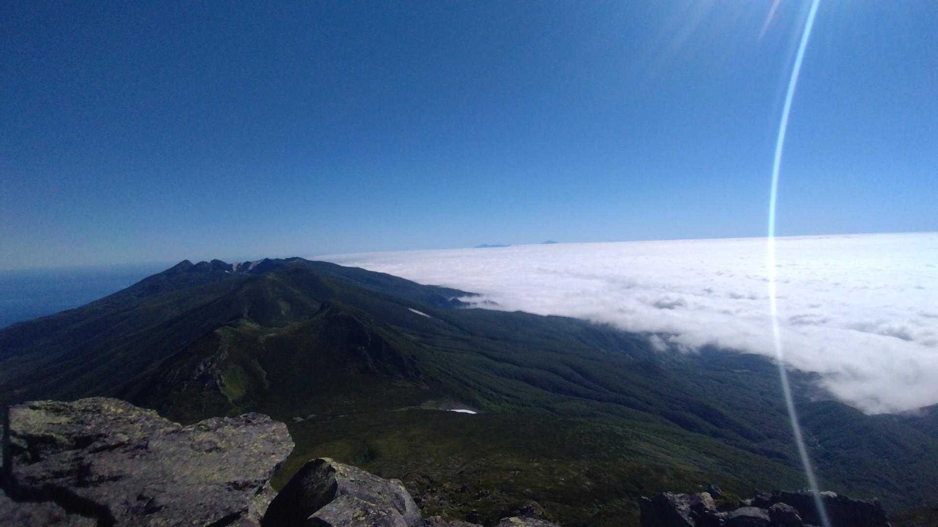 岩尾別登山口-羅臼岳-南岳-知円別岳-硫黄山-硫黄山登山口 縦走コースの写真
