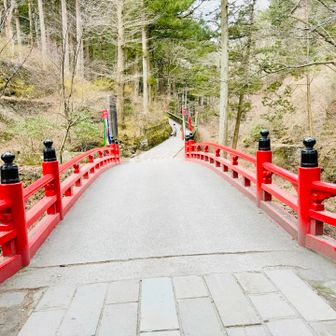 みそぎ橋です。
人の少ない瞬間を狙ってパチリ。