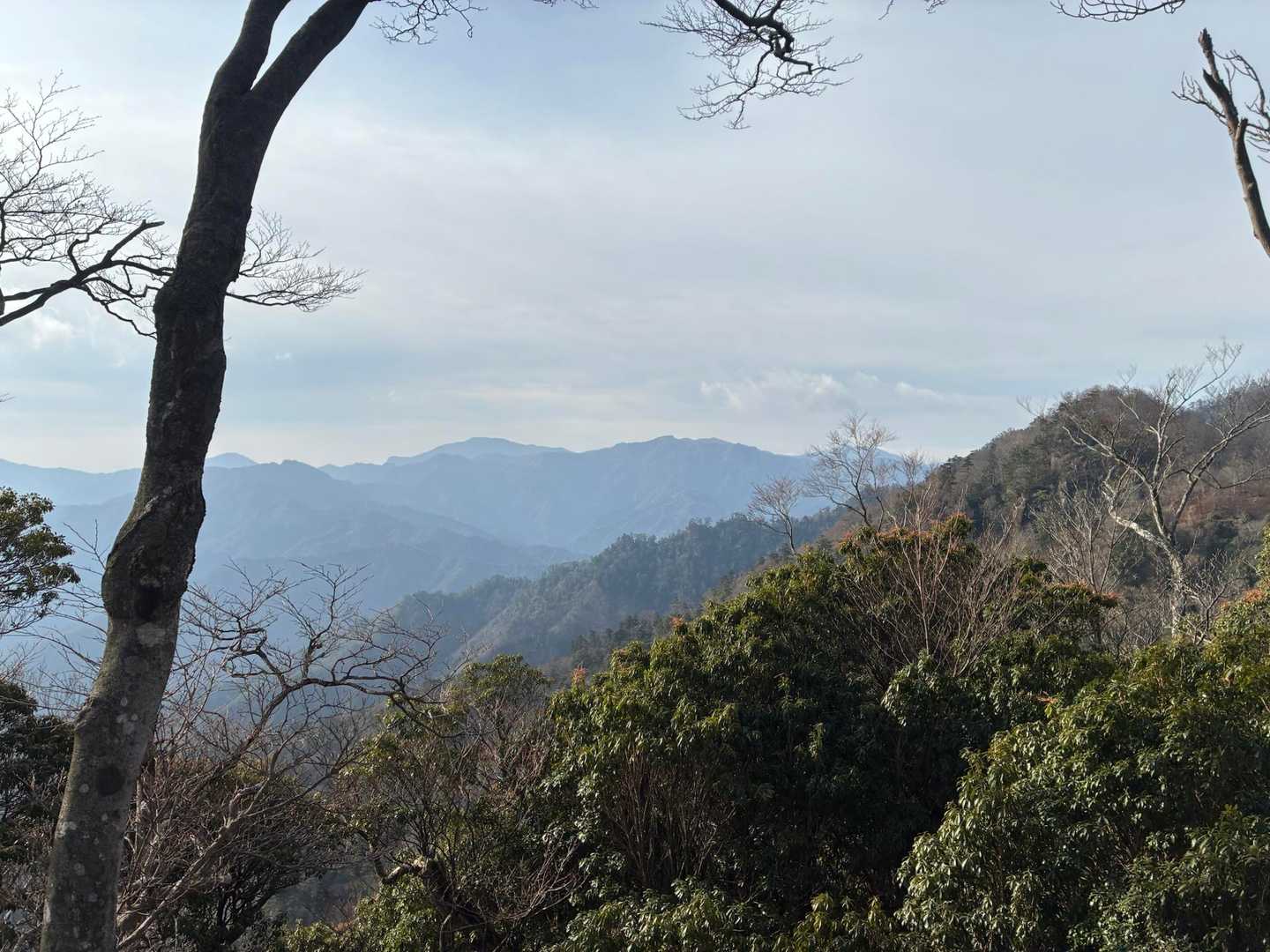 進行方向左手には大崩山系でございます
小積ダキはよくわかる