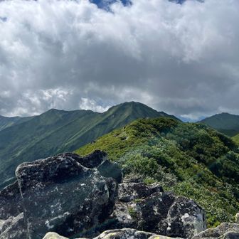 日高山脈