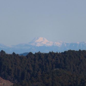 この山体は何だろう？