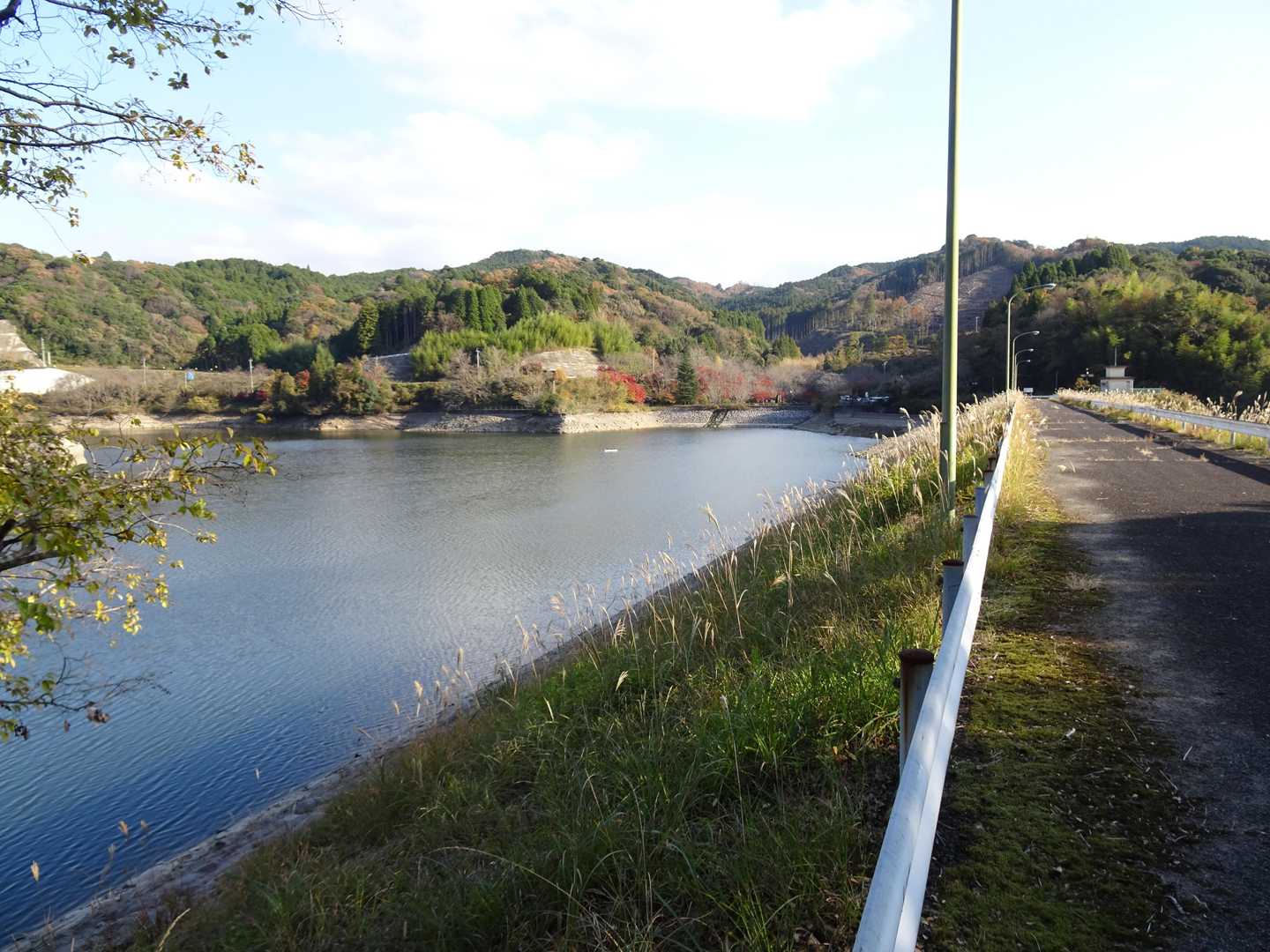 戻ります。