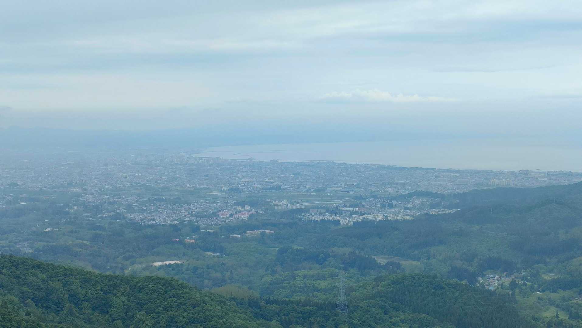 海を眺めて下山します🌊