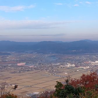 正木山方面。カンさんは階段で下山。