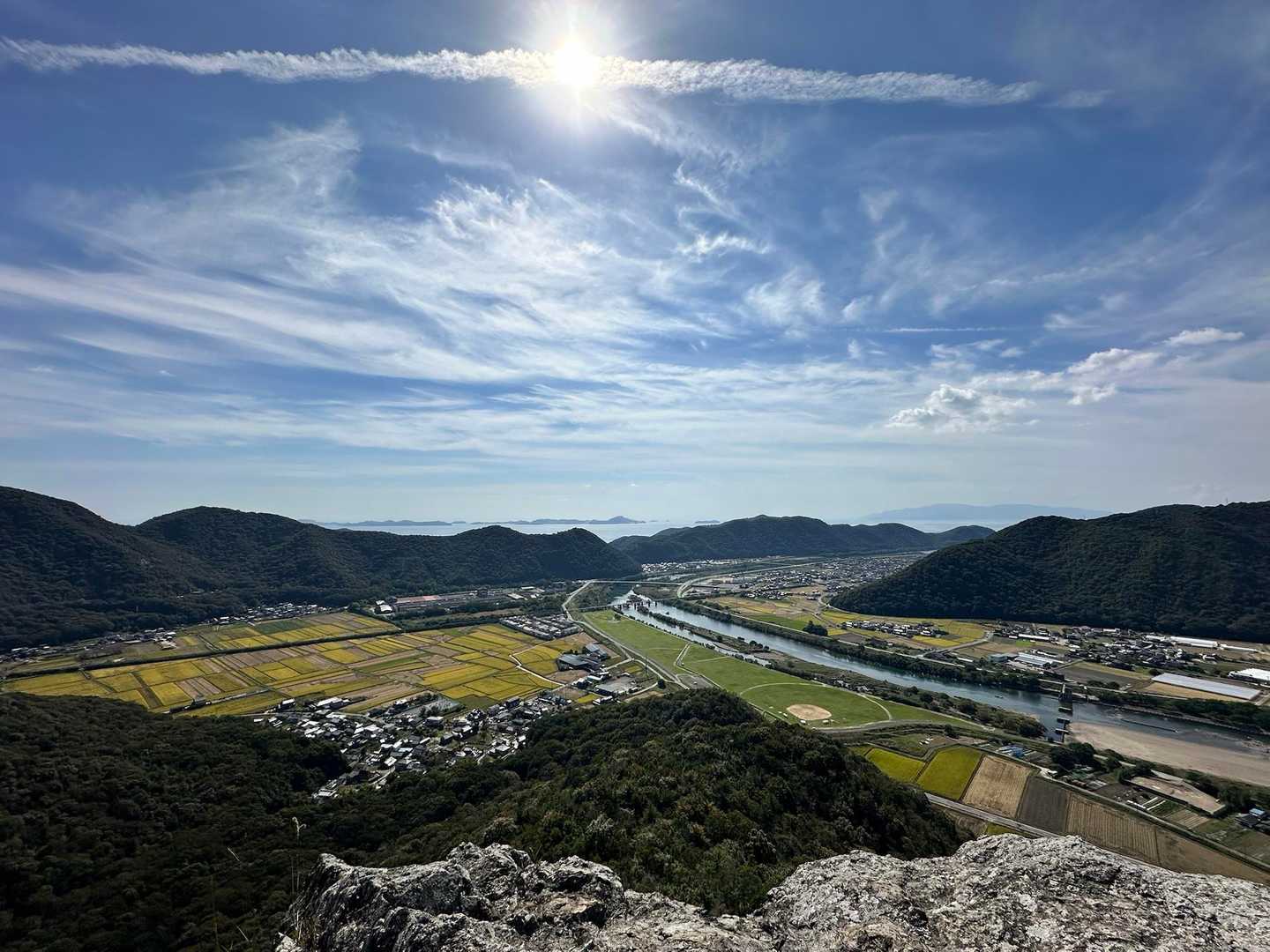 瀬戸内海見えてます