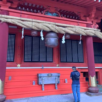 奉幣殿

鈴が大きい