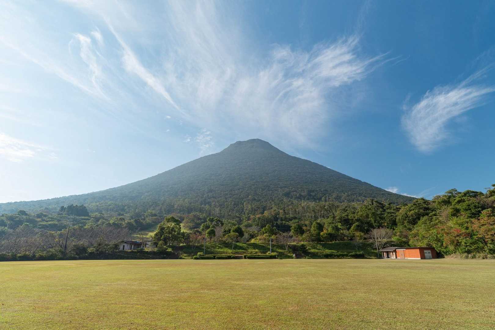 開聞岳を後にして、霧島へと向かいます。