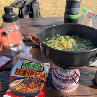 今日の山ごはんは焼きそば