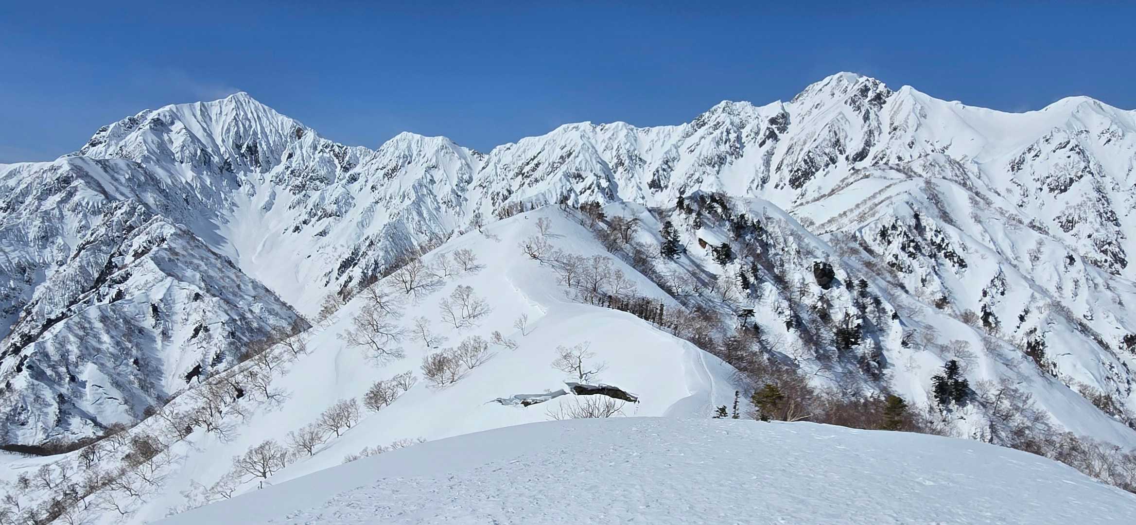 小遠見あたり
鹿島槍と五竜岳　絶景です🌟🌟
