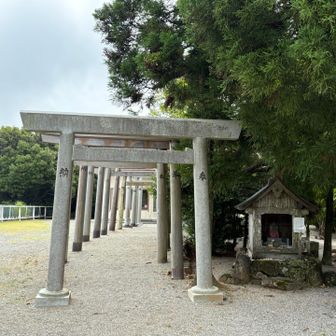 続いて北峰のある八大龍王社⛩️