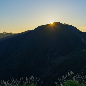 星生崎へ移動して天狗から昇る朝日