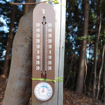 見にくいですが10度でした。