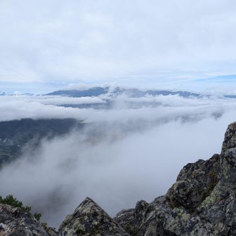 八ヶ岳連峰方面を望む